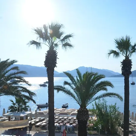 Bed & Breakfast Uysal 3*