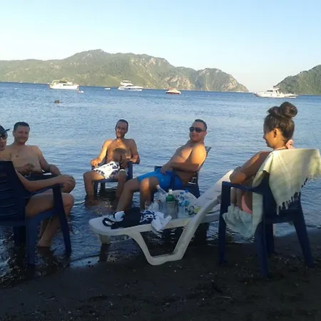 Uysal Bed & Breakfast