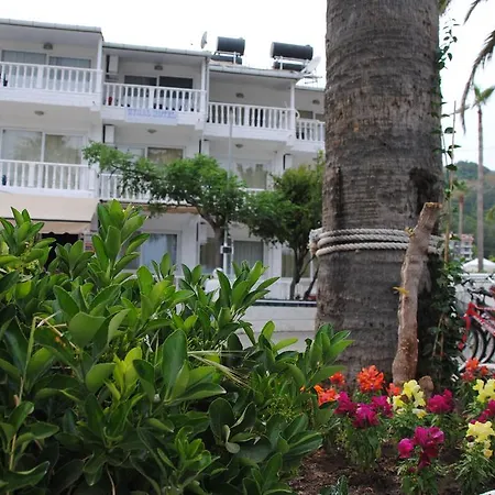 Uysal Bed & Breakfast