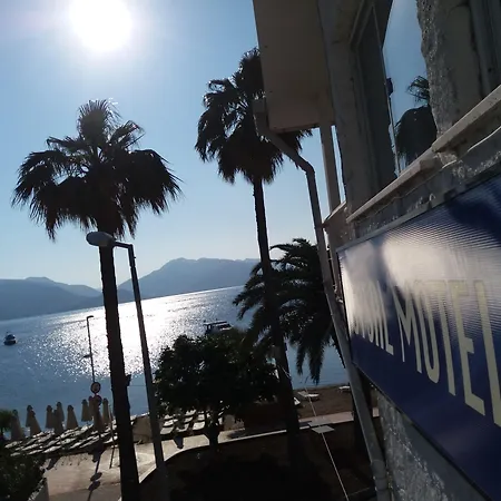 Bed & Breakfast Uysal 3*