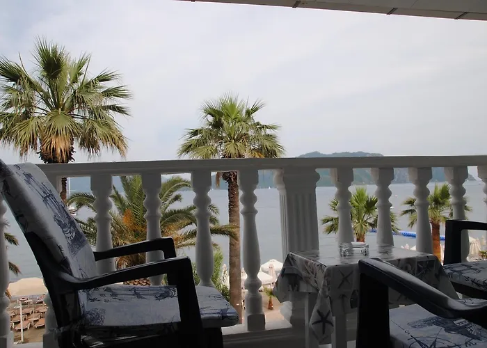 Uysal Bed & Breakfast 3*
