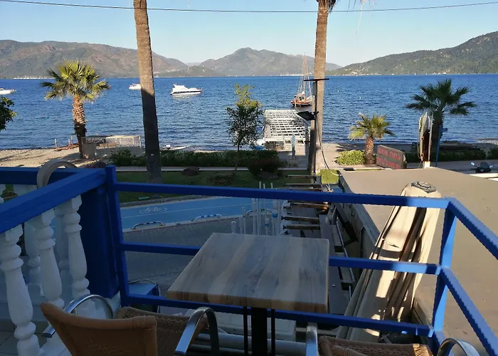 Bed & Breakfast Uysal 3*