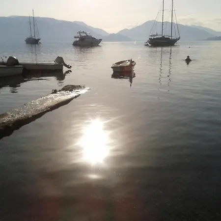 Uysal Bed & Breakfast 3*