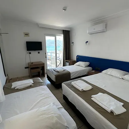 Uysal Bed & Breakfast 3*