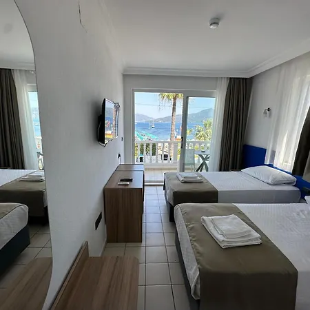 Bed & Breakfast Uysal 3*