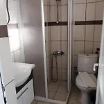Uysal B&B 말마리스